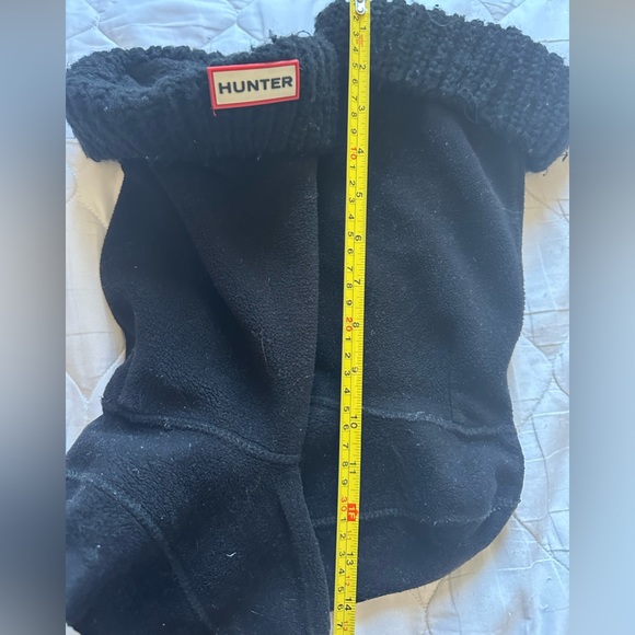 Hunter - Picture 3 of 6